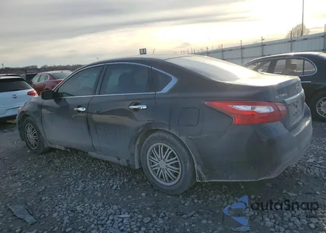 2017 Nissan Altima 2.5 z USA, uszkodzony, nr VIN 1N4AL3AP5HC272536